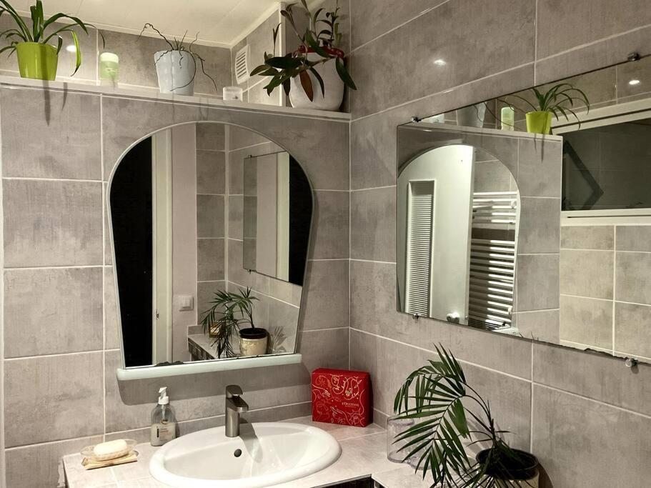 Le Passage Du Faubourg, Agreable T3 En Duplex De 120M2 Lägenhet Saint-Léonard-de-Noblat Exteriör bild