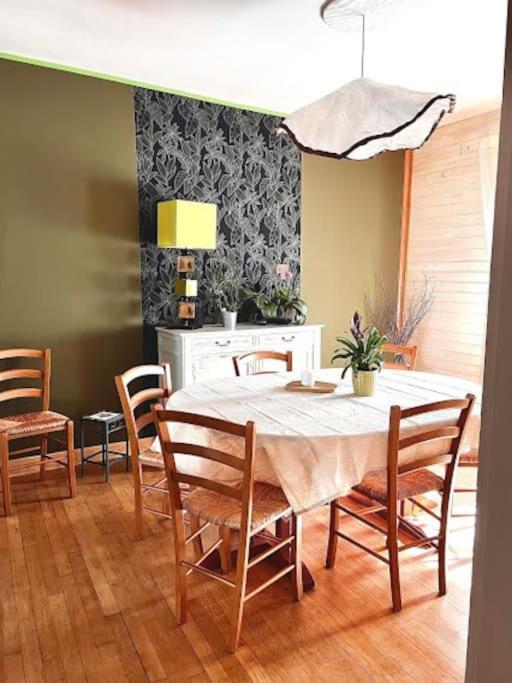 Le Passage Du Faubourg, Agreable T3 En Duplex De 120M2 Lägenhet Saint-Léonard-de-Noblat Exteriör bild